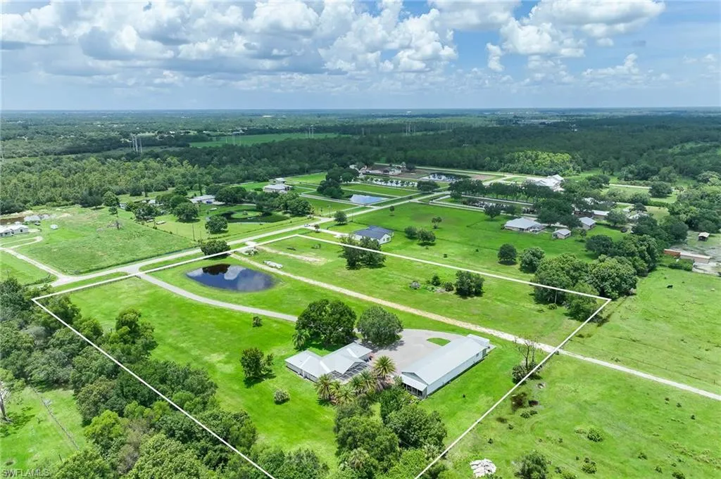6261 Greenbriar Farms RD, Fort Myers, FL 33905,225063474