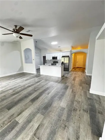 3025 Ne 6th Pl, Cape Coral, Florida 33909