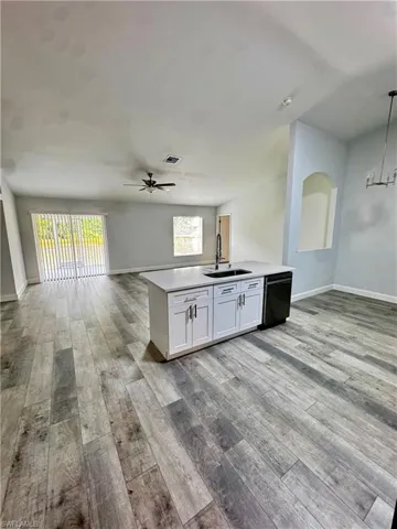 3025 Ne 6th Pl, Cape Coral, Florida 33909