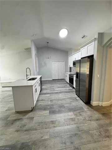 3025 Ne 6th Pl, Cape Coral, Florida 33909