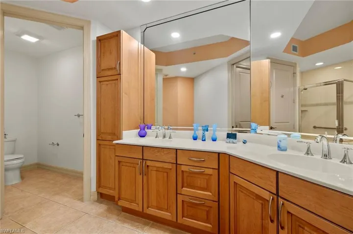 14350 Riva Del Lago Dr 402, Fort Myers, Florida 33907
