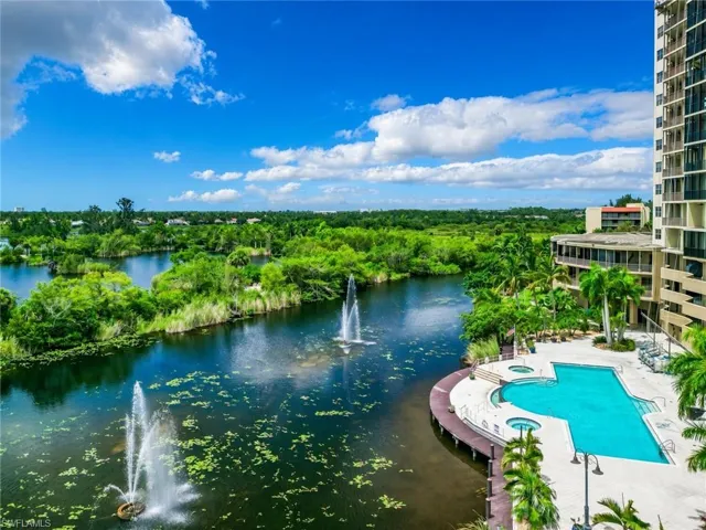 14350 Riva Del Lago Dr 402, Fort Myers, Florida 33907
