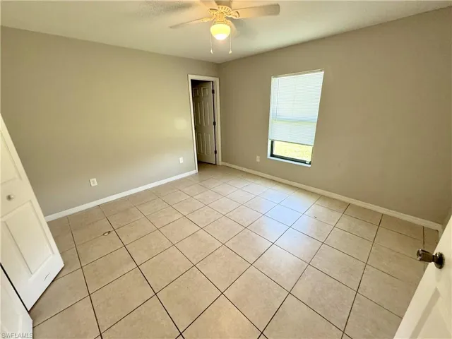 704 Se 6th Ter, Cape Coral, Florida 33990
