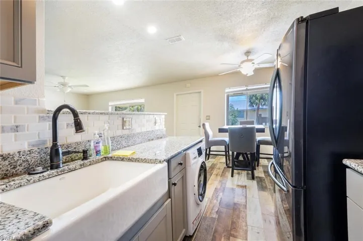 All in one washer dryer