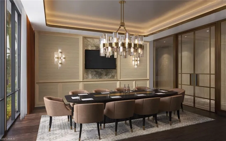 Epique Board Room