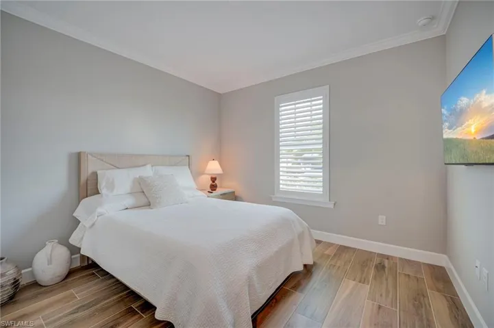 Guest bedroom