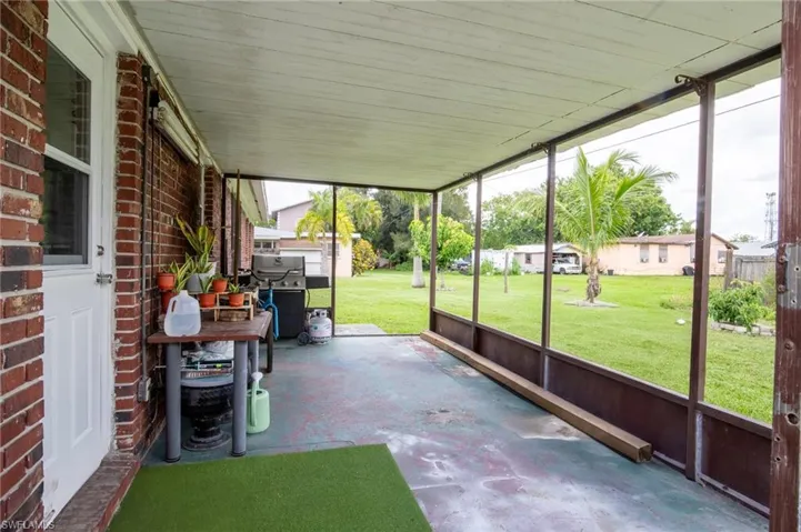 321 E El Paso  AVE, Clewiston, FL 33440
