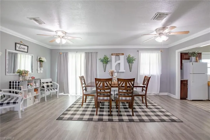 321 E El Paso  AVE, Clewiston, FL 33440