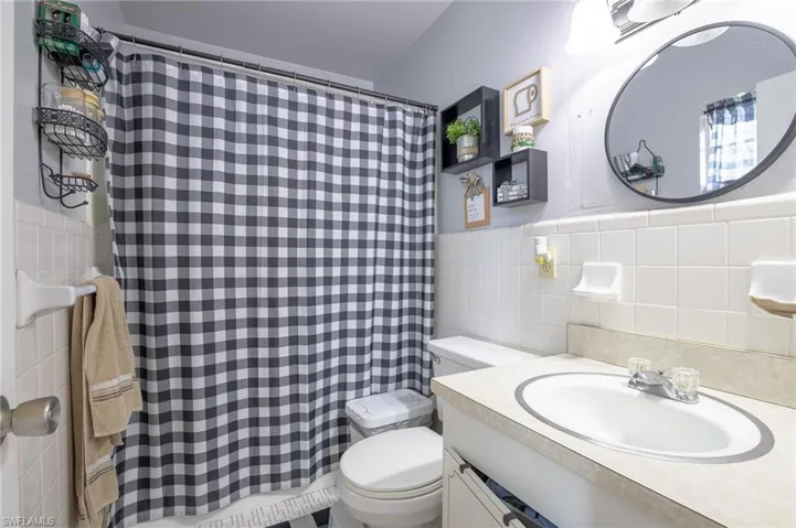 321 E El Paso  AVE, Clewiston, FL 33440
