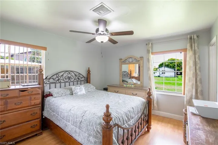 321 E El Paso  AVE, Clewiston, FL 33440