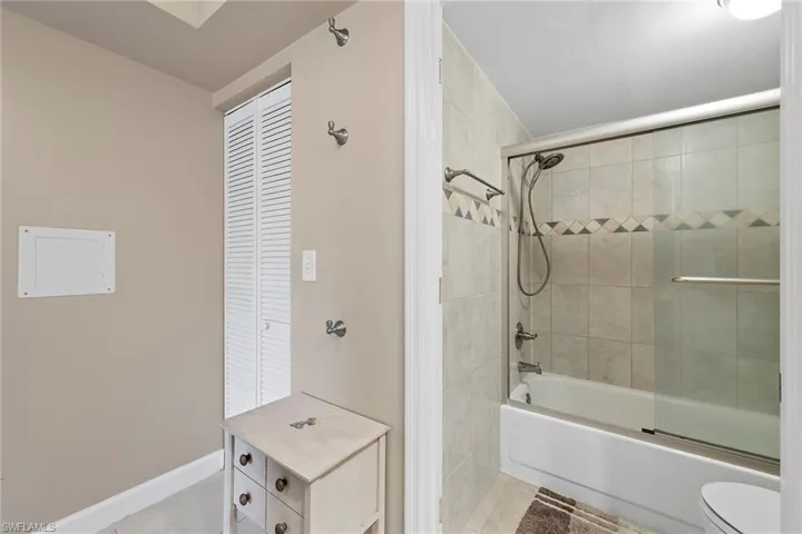12501  McGregor  BLVD, Fort Myers, FL 33919