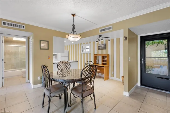 12501  McGregor  BLVD, Fort Myers, FL 33919