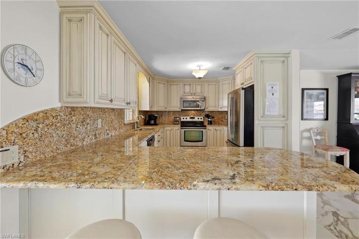 Breakfast bar