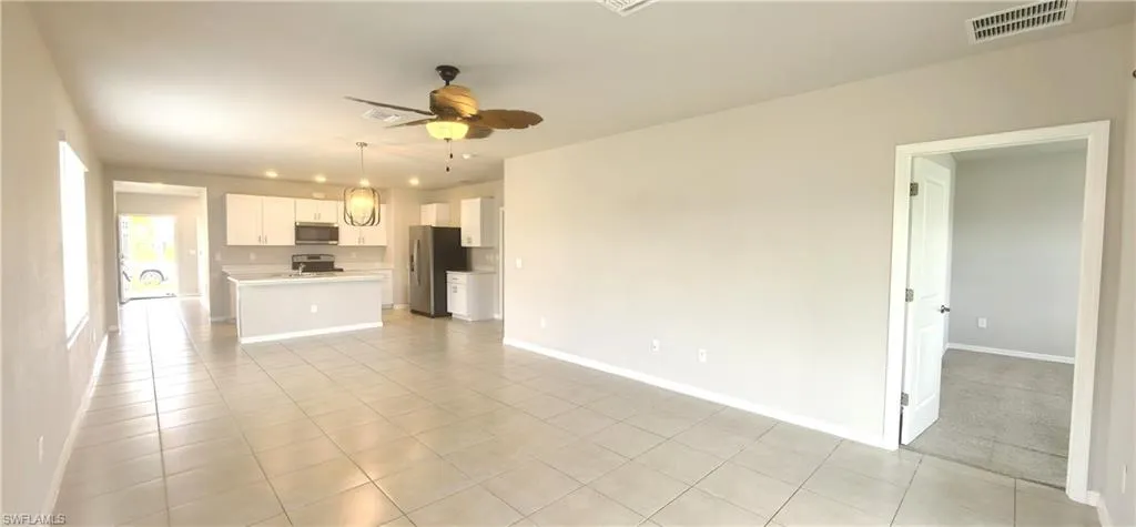 18540 Cronin Sand Ln, North Fort Myers, Florida 33917