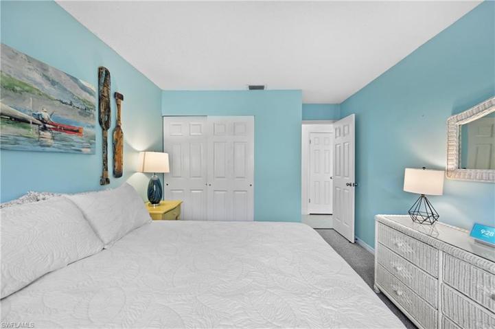 Guest bedroom