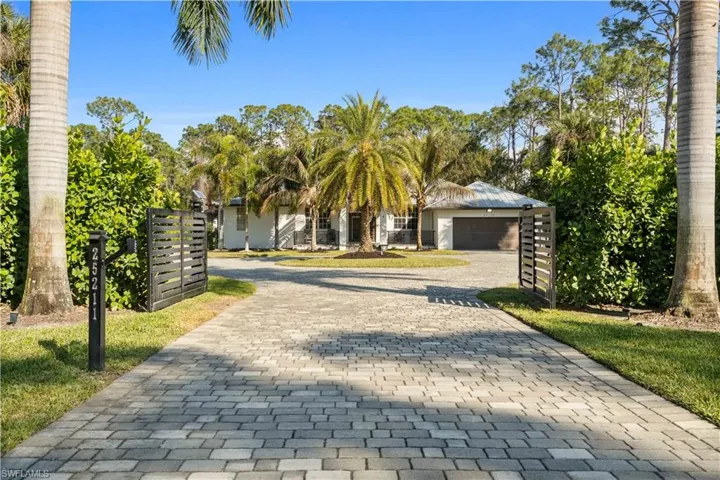 Enter to this amazing property