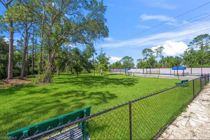 5661 Laguna Caribe Cir, Fort Myers, Florida 33905