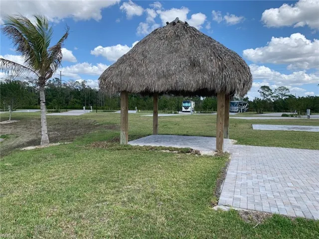5661 Laguna Caribe Cir, Fort Myers, Florida 33905