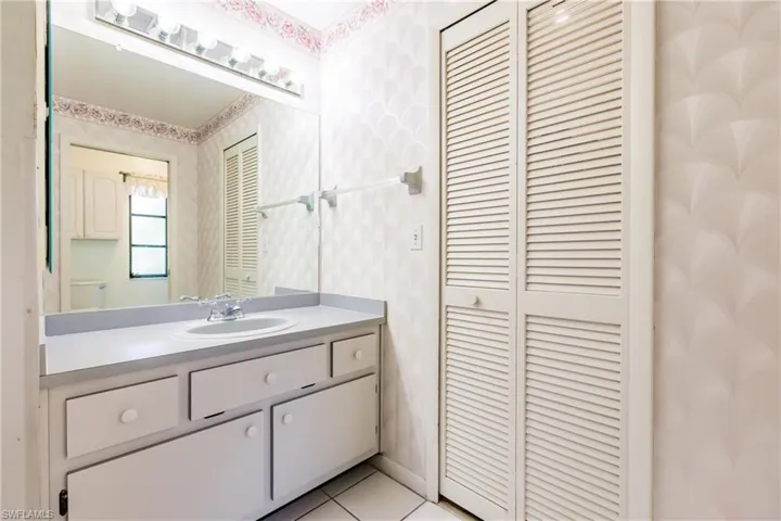 1819 Nw 27th Pl, Cape Coral Fl 33993