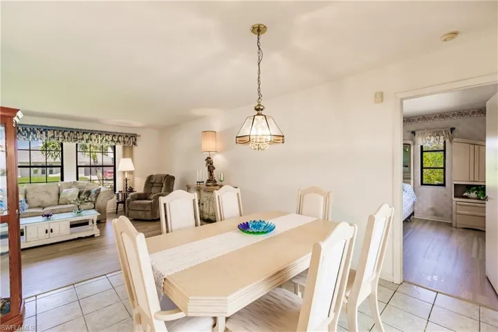 1819 Nw 27th Pl, Cape Coral Fl 33993