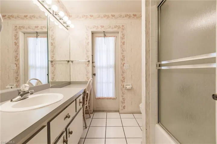 1819 Nw 27th Pl, Cape Coral Fl 33993