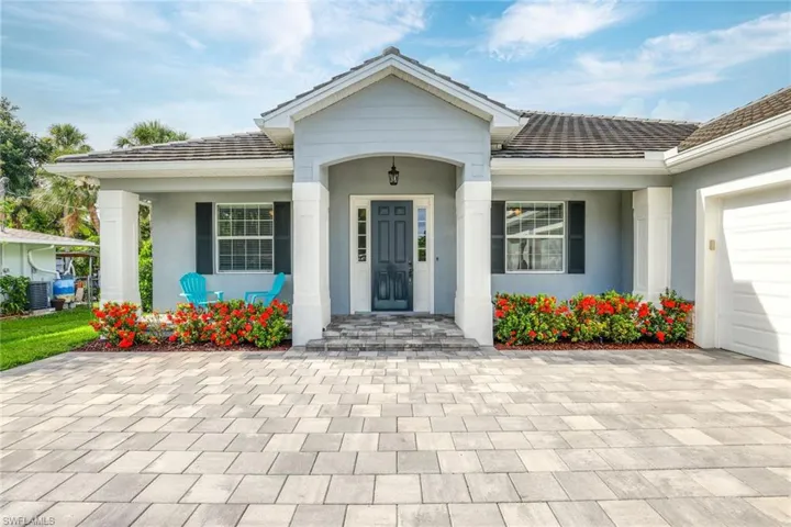1221 La Faunce Way, Fort Myers, Florida 33919