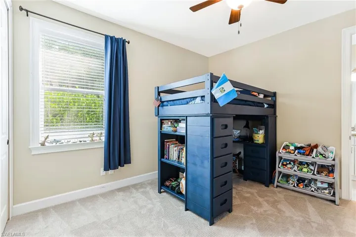 1221 La Faunce Way, Fort Myers, Florida 33919