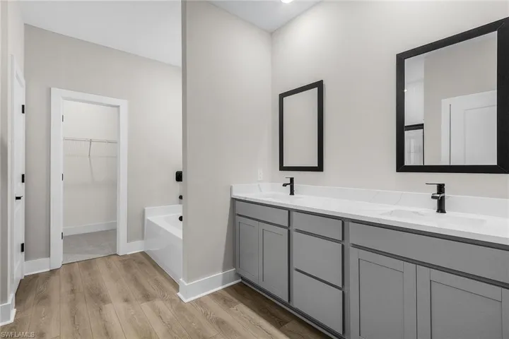 2720 Sw 11th Ave, Cape Coral Fl 33914