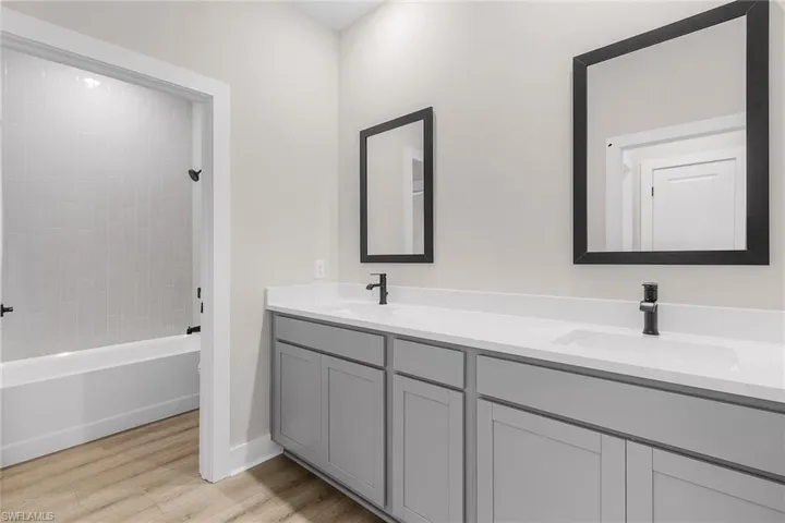 2720 Sw 11th Ave, Cape Coral Fl 33914