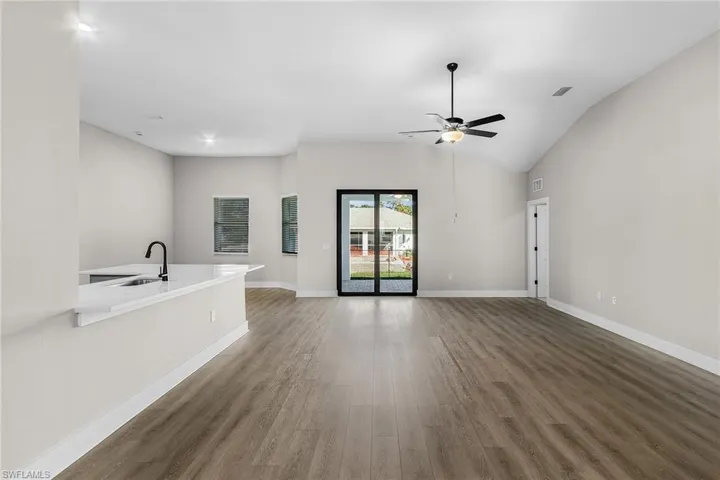 2720 Sw 11th Ave, Cape Coral Fl 33914