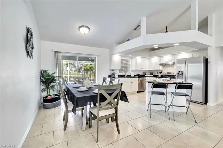 605 Sw 13th St, Cape Coral, Florida 33991