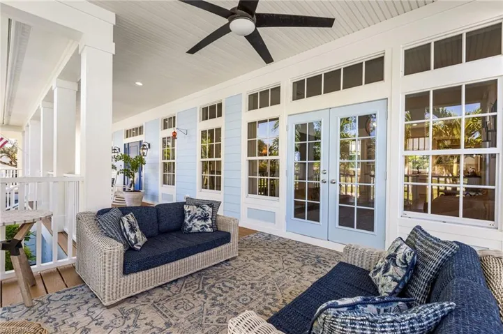 7252  Lake  DR, Fort Myers, FL 33908