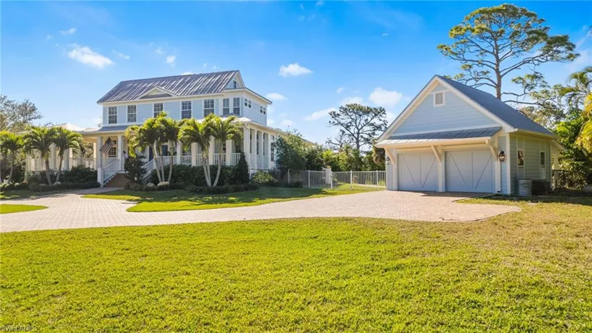 what a breathtaking property! One of a kind!