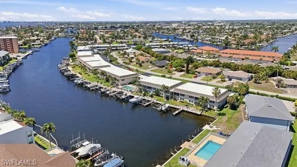 4211 SE 19th  PL, Cape Coral, FL 33904