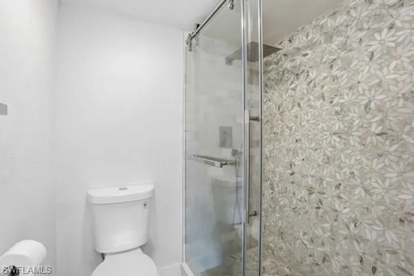 4211 SE 19th  PL, Cape Coral, FL 33904