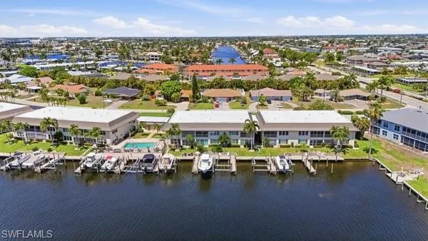 4211 SE 19th  PL, Cape Coral, FL 33904