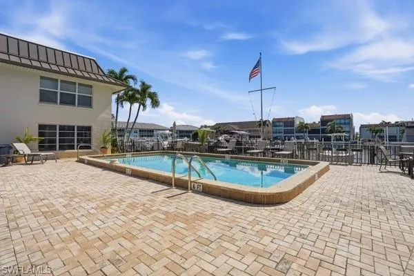 4211 SE 19th  PL, Cape Coral, FL 33904