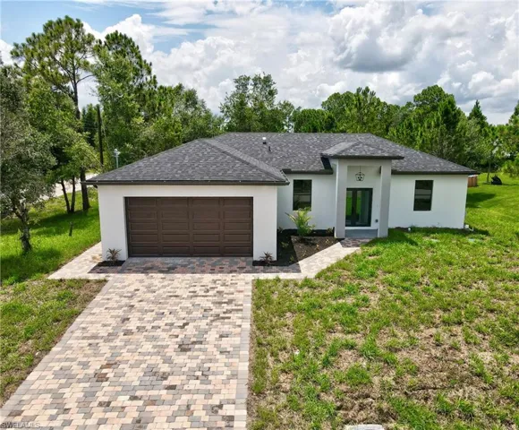2000 W 14th St, Lehigh Acres, Florida 33972