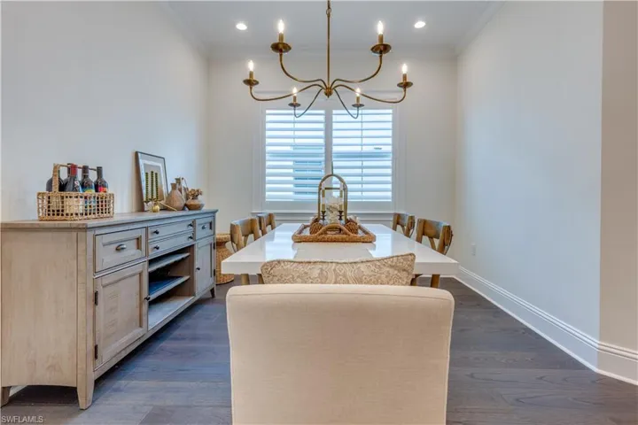 7213  Saona  CT, Naples, FL 34113