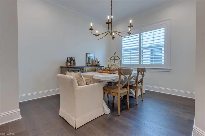 7213  Saona  CT, Naples, FL 34113