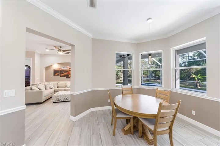 Breakfast Table off Kitchen