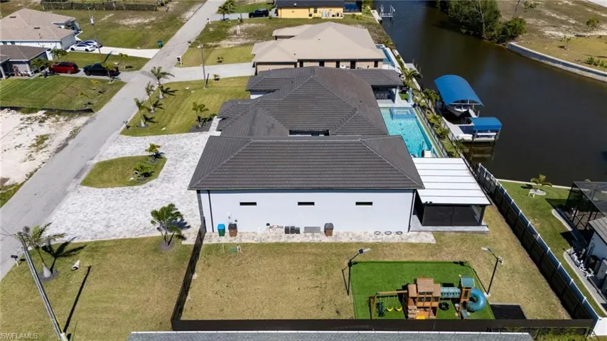 3224 Nw 21st St, Cape Coral, Florida 33993