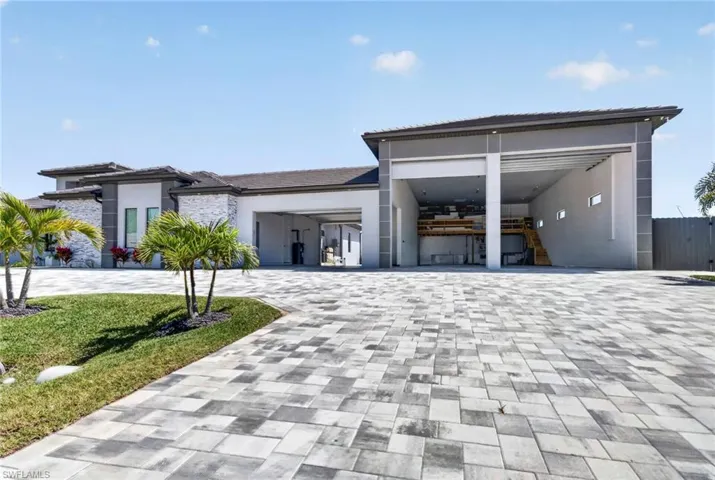 3224 Nw 21st St, Cape Coral, Florida 33993