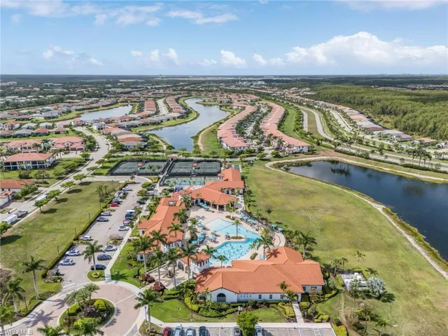 Aerial overview of property's location featuring a nearby body of water