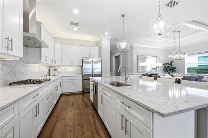 15116 Blue Bay Cir, Estero, Florida 33913