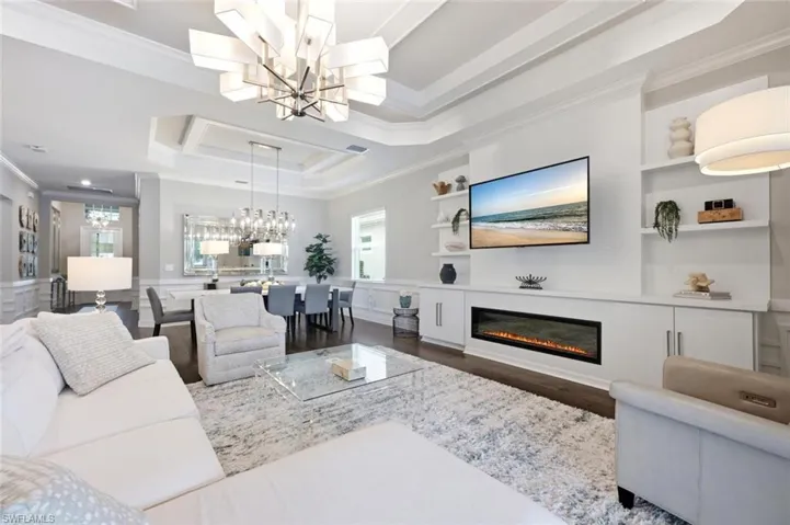 15116 Blue Bay Cir, Estero, Florida 33913