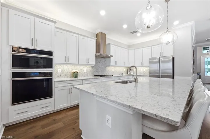 15116 Blue Bay Cir, Estero, Florida 33913