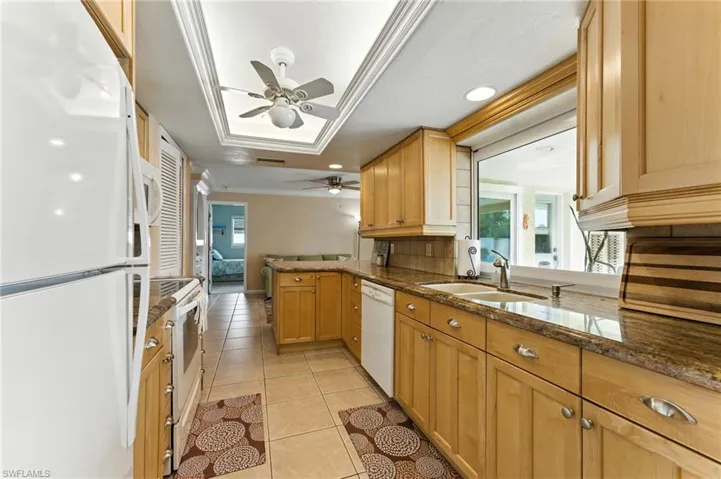 3913 Se 1st Pl, Cape Coral, Florida 33904