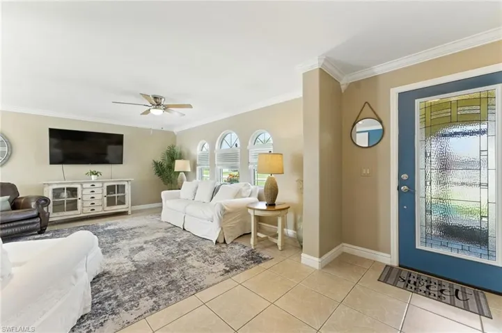 3913 Se 1st Pl, Cape Coral, Florida 33904