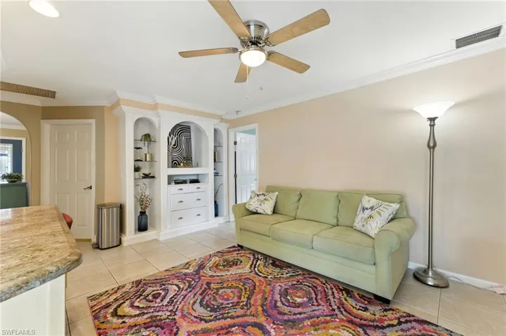 3913 Se 1st Pl, Cape Coral, Florida 33904